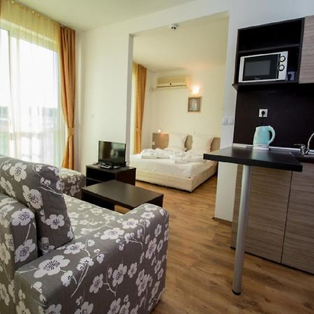 Clara Hotel Burgas by Eksteriør bilde