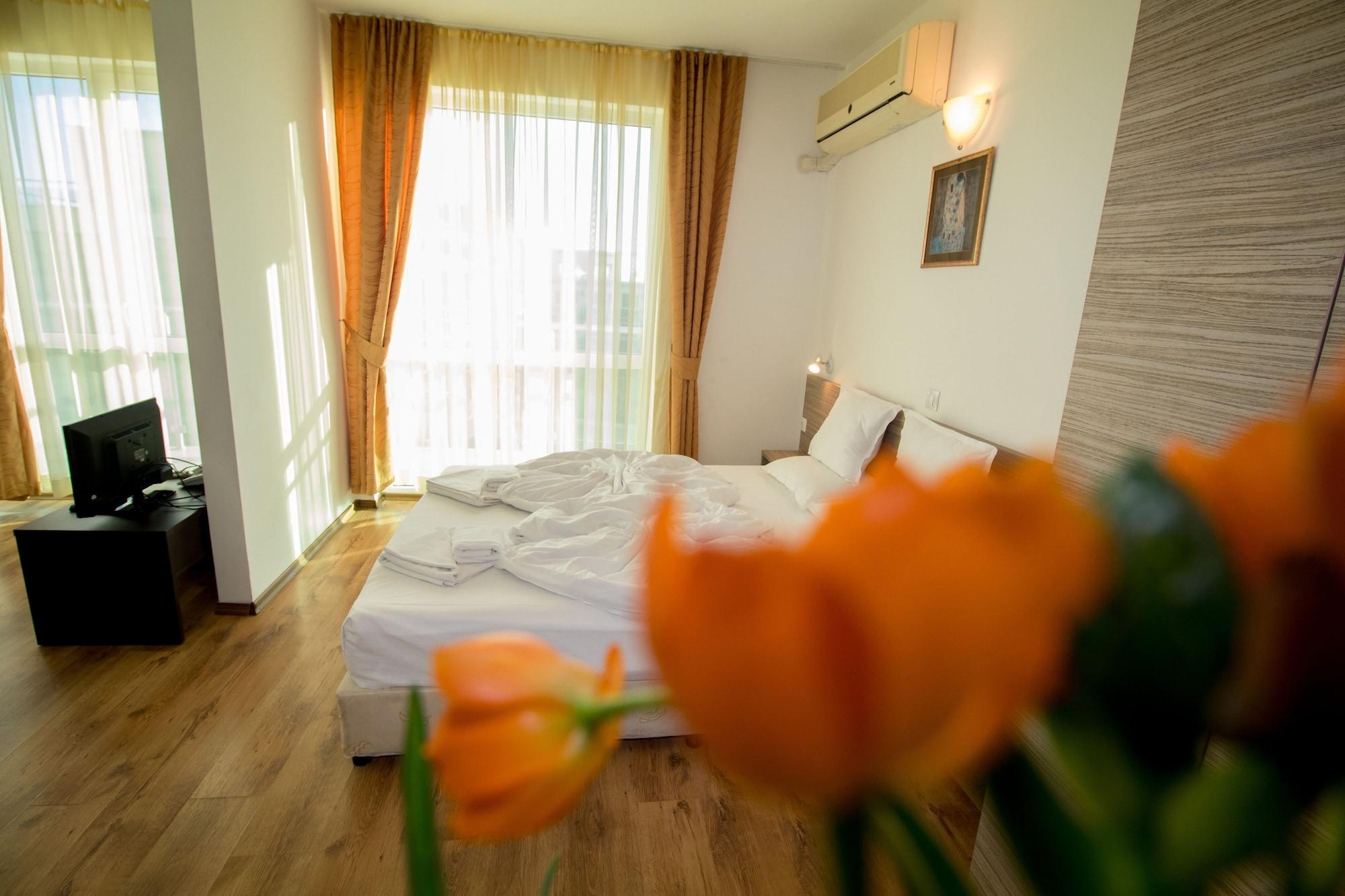 Clara Hotel Burgas by Eksteriør bilde